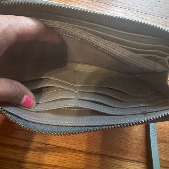 Fossil Green Jori Zip Clutch - Picture 11 of 11